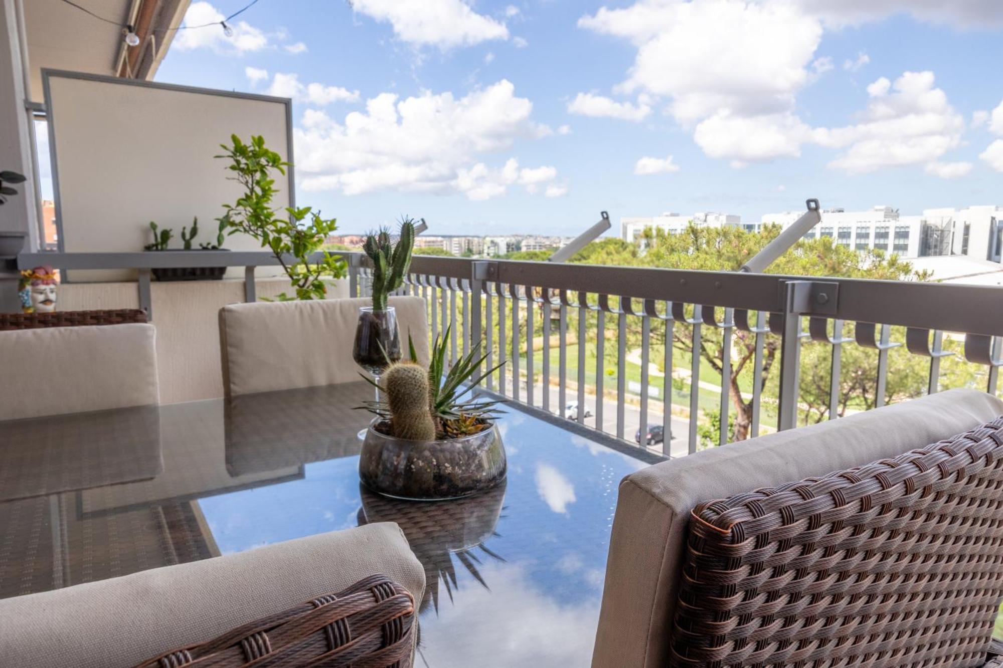 Belvedere Modern Apartment Con Parcheggio Gratuito Rome Luaran gambar